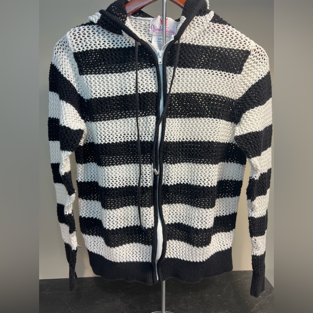 Black and White Striped Women's Crochet Zip Up Sweater